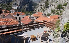 Hostel Omis